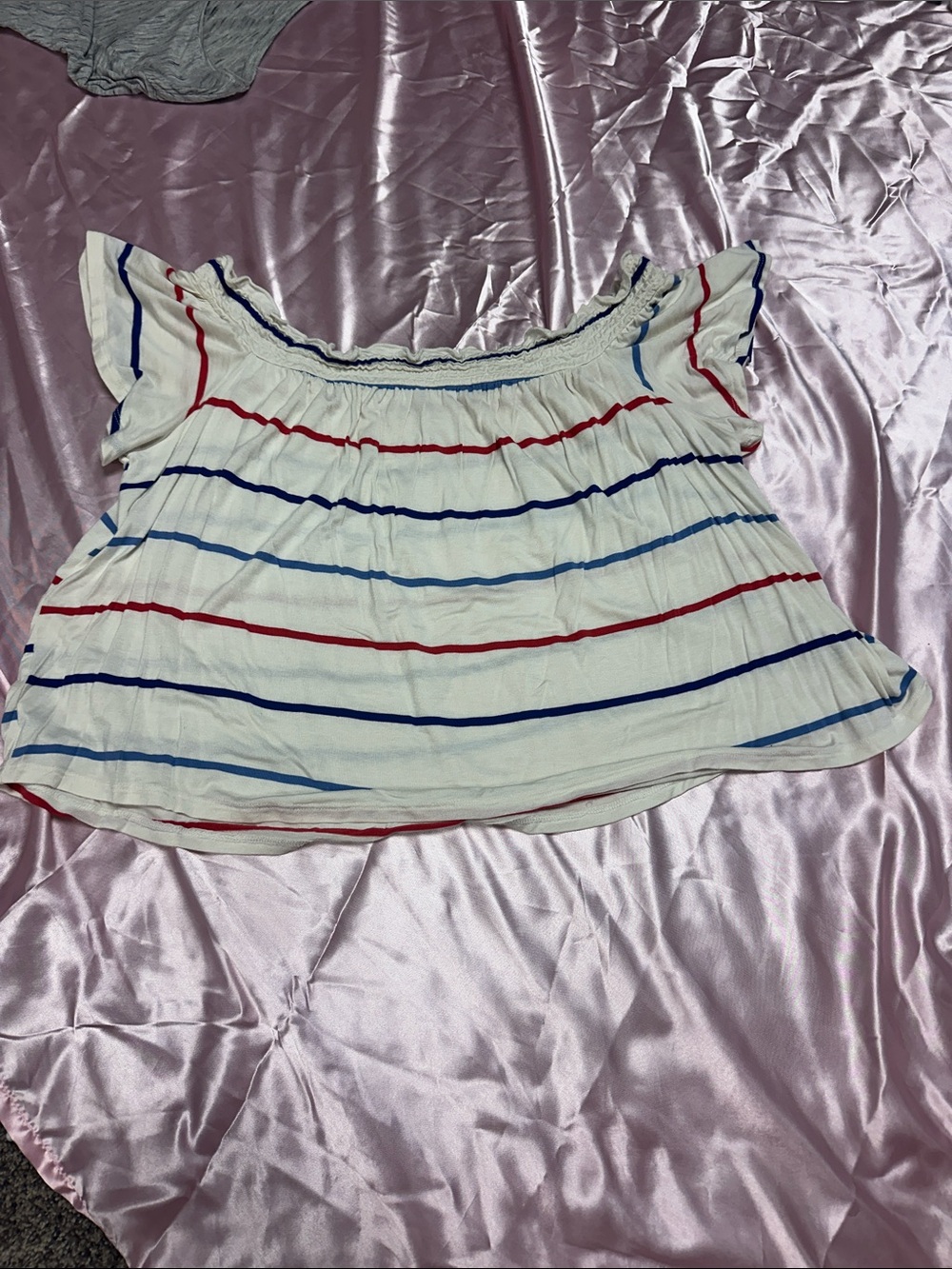 SO White Top with Red and Blue Stripes